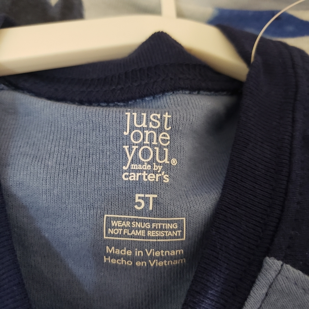Carter's 2 sets 5T Boy's Pajamas - Picture 4 of 6